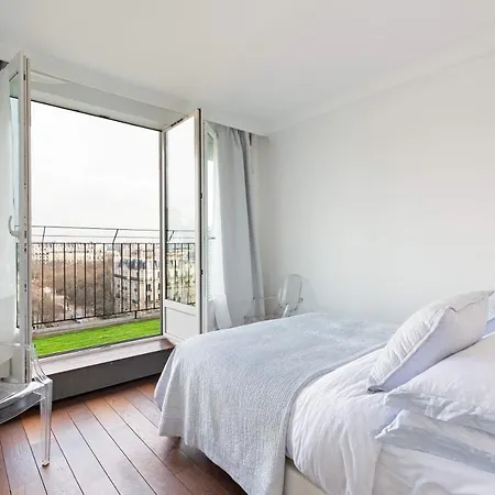 Beautiful Overlooking The Turn Eiffel Paris